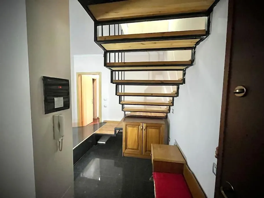 Apartamento Panoramic Penthouse Center 5 Min Main Square Tirana