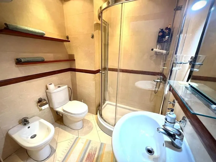 Apartamento Panoramic Penthouse Center 5 Min Main Square Tirana Albania