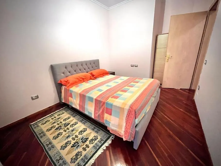 Apartamento Panoramic Penthouse Center 5 Min Main Square Tirana